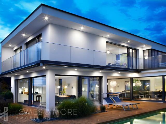 MODERNE ARCHITEKTUR TRIFFT RUHIGE WOHNLAGE