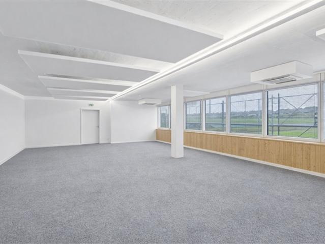 Moderne Büro & Gewerbeflächen mit flexiblen Nutzungsmöglichkeiten frisch saniert