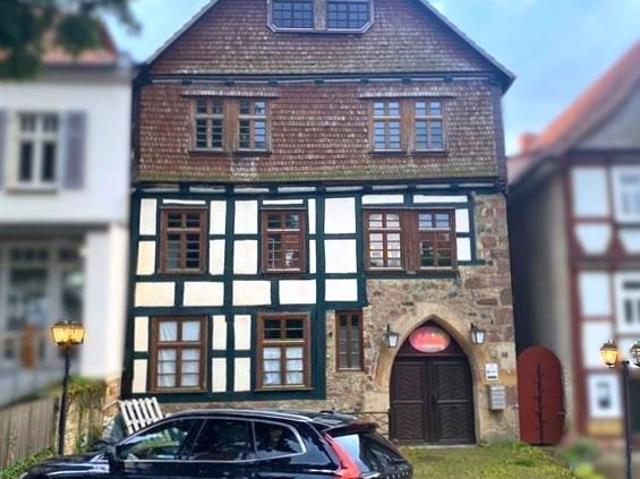 Moderne Bürofläche am Domplatz – Arbeiten im Herzen von Fritzlar