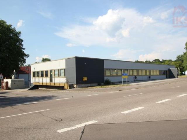 Moderne Bürofläche in Schwalbach mit 57 Stellplätzen – Zur Selbstnutzung oder bereits Vermietet