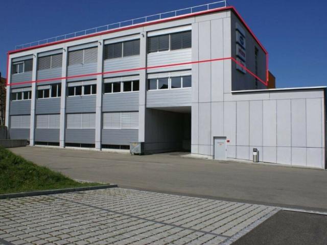 Moderne Bürofläche mit 384 m² repräsentativ, hell & optimal angebund