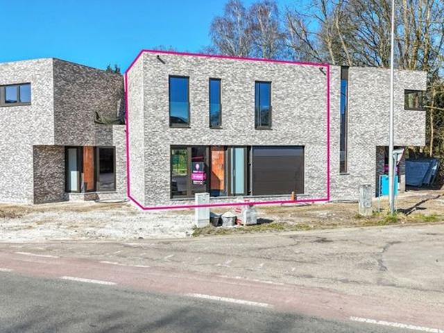 Moderne Casco Woning met 3slpks nabij centrum Houthalen!
