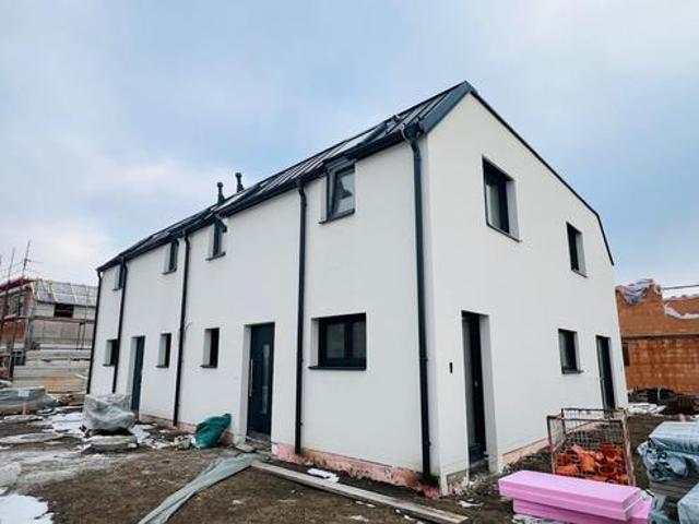 MODERNE DOPPELHAUSHÄLFTE + in Guntramsdorf