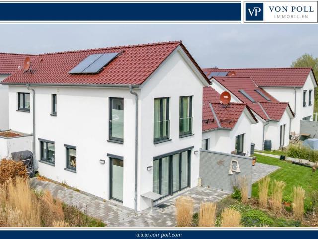 Moderne Doppelhaushälfte in Feldrandlage Ein Wohntraum voller Licht und Eleganz