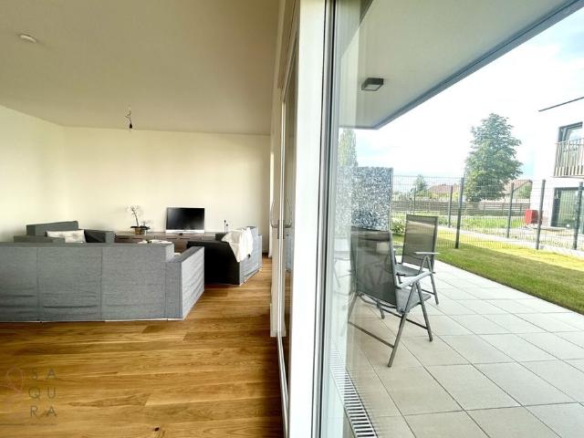 Moderne Doppelhaushälfte mit Garten, Terrasse und 2 Stellplätzen in ruhiger Lage – Pottendorf