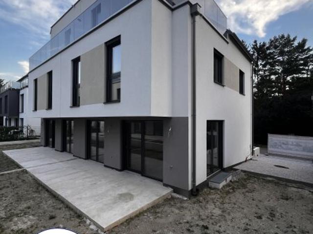 Moderne Doppelhaushälfte mit Garten in Ruhelage! I Mühlwasser