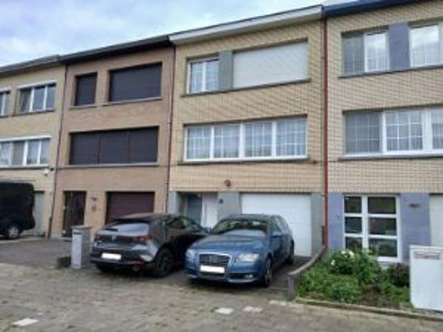 Moderne eengezinswoning met 3 slpks, tuin en terras!