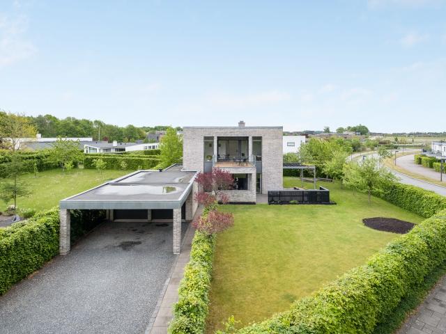 Moderne funkisvilla for familien, Ry