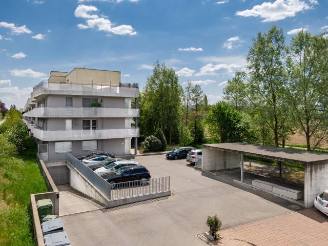 Moderne Gartensitzplatz Wohnung | dreamo. Ch