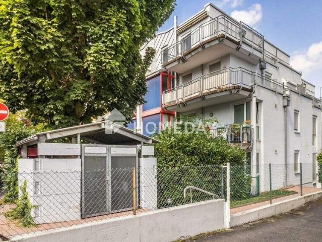 Moderne Gartenwohnung mit 3 Zimmern, Terrasse und Stellplatz am Sachsenhäuser Berg