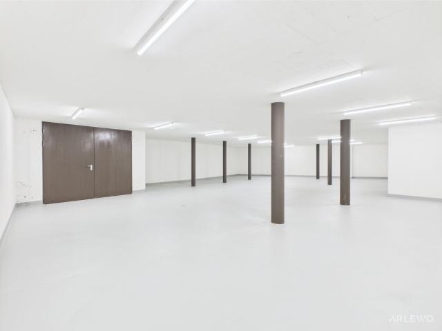 Moderne Halle