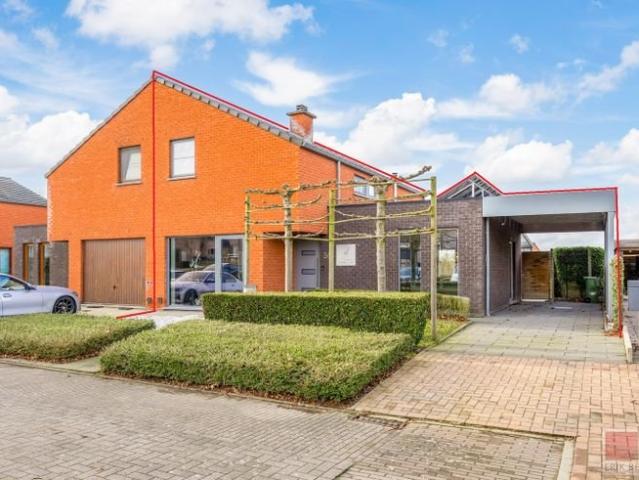 Moderne instapklare woning met een woonoppervlakte van 12.