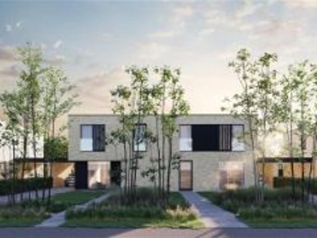 Moderne kwalitatieve halfopen nieuwbouwwoningen E30 met ui