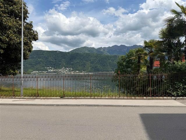 MODERNE LAGO FRONT STUDIO WOHNUNG IN MELIDE