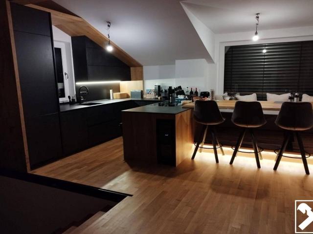 Moderne Penthouse Wohnung im Zentrum