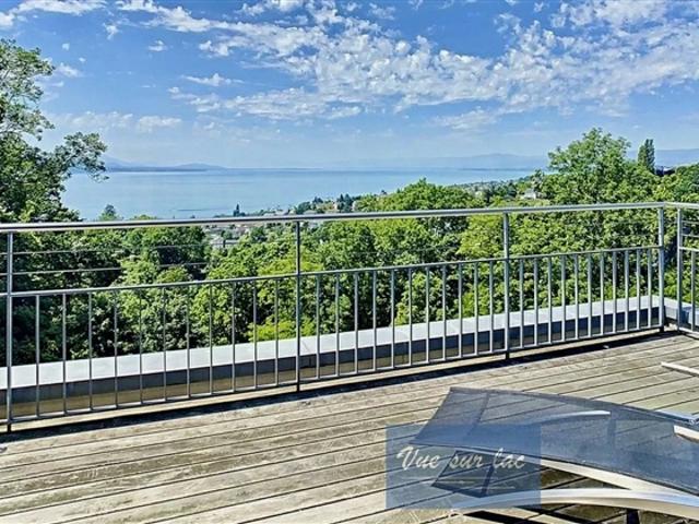 Moderne Penthouse mit Panoramasicht