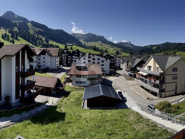 MODERNE, RENOVIERT UND GROSSZÜGIG