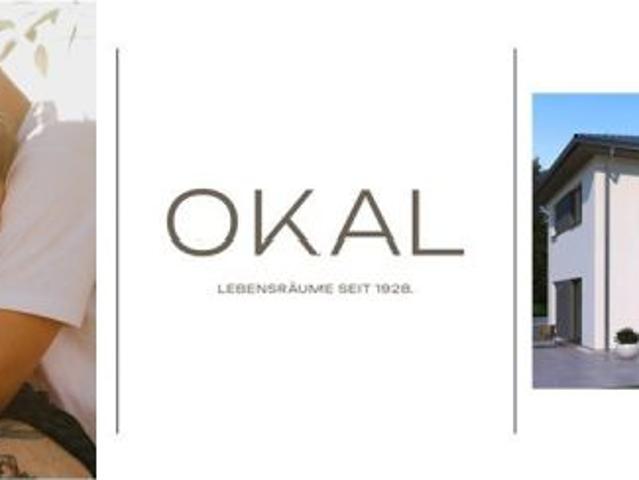 MODERNE STADTVILLA MIT ELEGANTEM WALMDACH