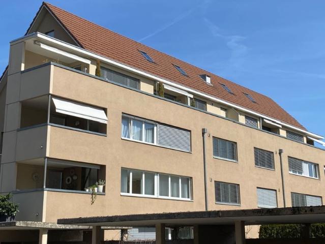 Moderne und familienfreundliche 4 1/2 Zimmerwohnung