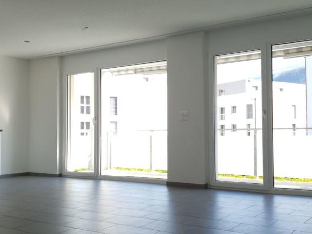 moderne und grossräumige 3.5 Zimmerwohnung in Gehdistanz zum Walensee