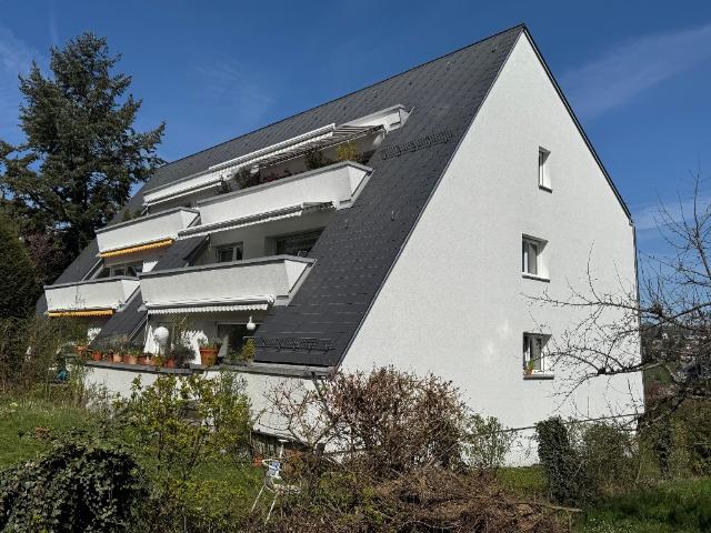 Moderne und großzügige 4,5 Zi. OG ETW in ruhiger und naturnaher Lage von Stuttgart Sillenbuch