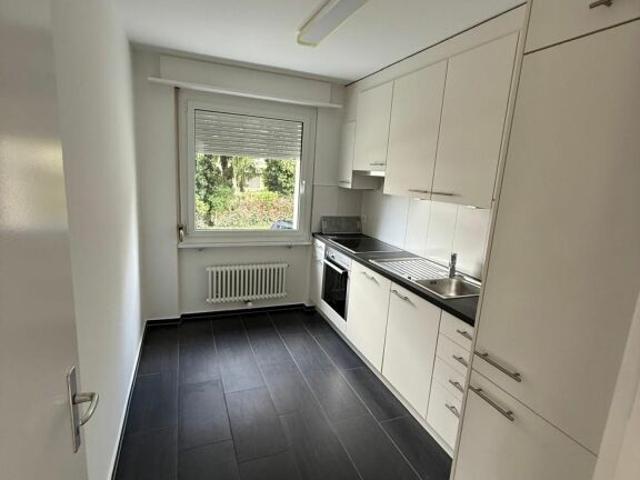 Moderne und helle 2 Zimmer Wohnung in Lyss
