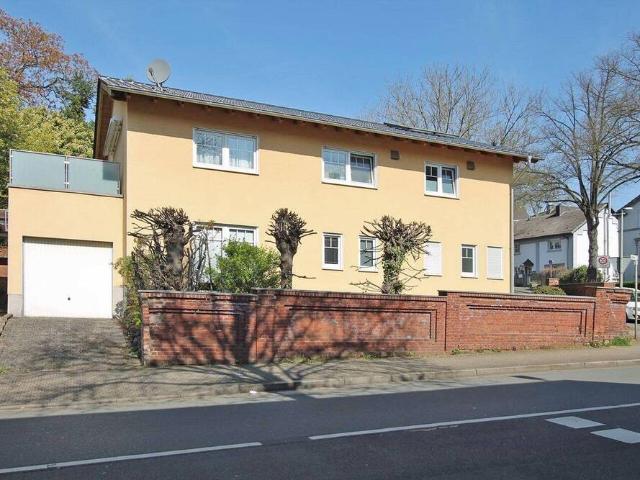 Moderne, vermietete Eigentumswohnung von 2006 mit eigenem Eingang, Garage und Gartennutzung in Alt Wetter