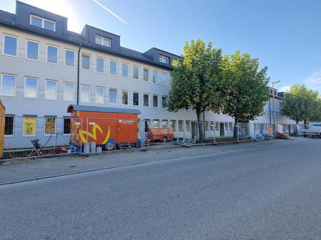 Moderne Wohnung mit Gartensitzplatz und eigenem Waschturm