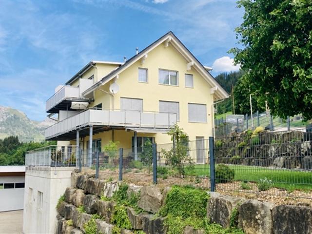 Moderne Wohnung mit herrlicher Weitsicht an zentraler Lage