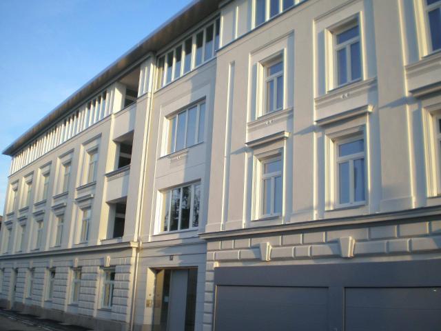 Moderne Wohnung mit Loggia