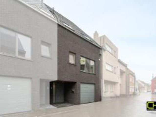 Moderne woning te koop in het landelijke Vinderhoute