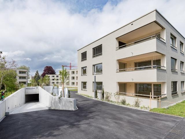 Moderne 2.5 Zi. Whg. im naturnahen Fünfeck