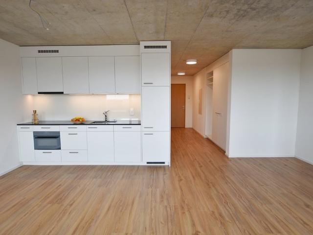 Moderne 2.5 Zimmerwohnung am Bahnhof Bümpliz Nord