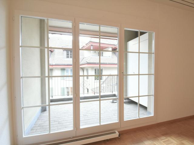 Moderne 2.5 ZWG an super Lage mit Balkon | dreamo. Ch