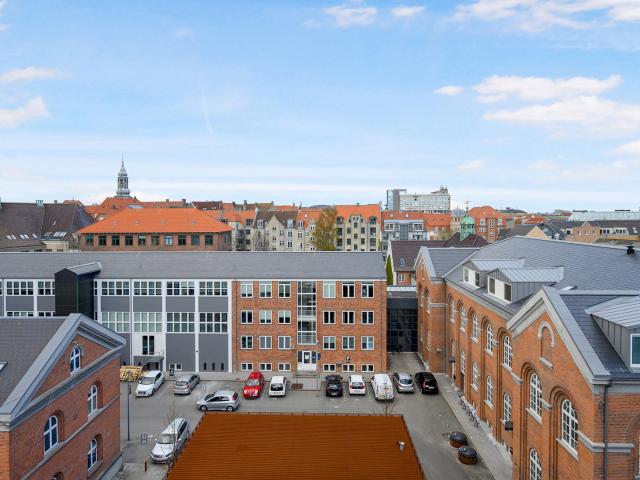Moderne 2 værelses bolig med charmerende detaljer i Aalborg