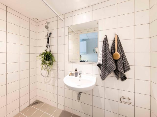 Moderne 2 værelses bolig tæt på metroen
