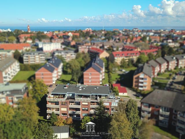 Moderne 2 Zi. Wohnung mit großzügigem Balkon in zentraler Lage