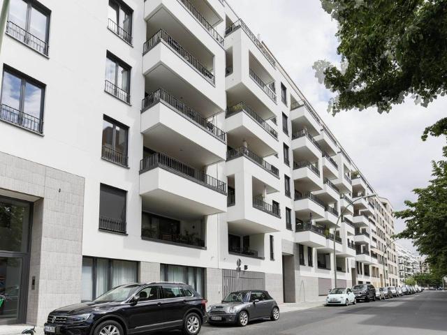 Moderne 2 Zi. Wohnung mit EBK und Sonnenbalkon im Herzen von Berlin