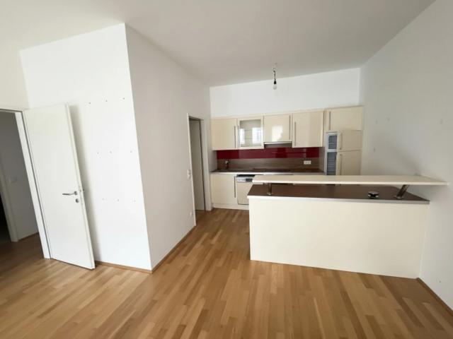 Moderne 2 Zimmer Wohnung in 1180 Wien – Top Lage, Garage & U Bahn Nähe!
