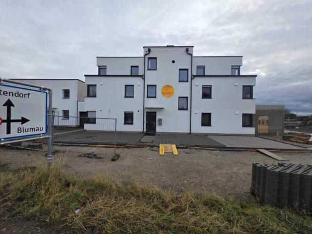 Moderne 2 Zimmer Wohnung in Teesdorf: Terrasse, zwei Stellplätze & Glasfaser für 250.000 €!