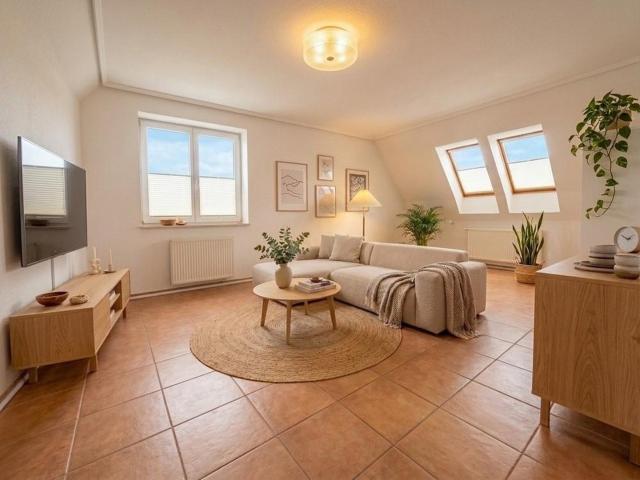 Moderne 2 Zimmer Wohnung in zentraler und ruhiger Lage