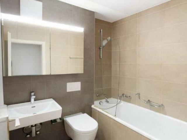 moderne 2 Zimmer Wohnung mit Balkon
