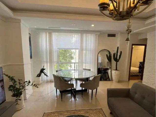 Moderne 2 Zimmer Wohnung mit Balkon–frisch renoviert