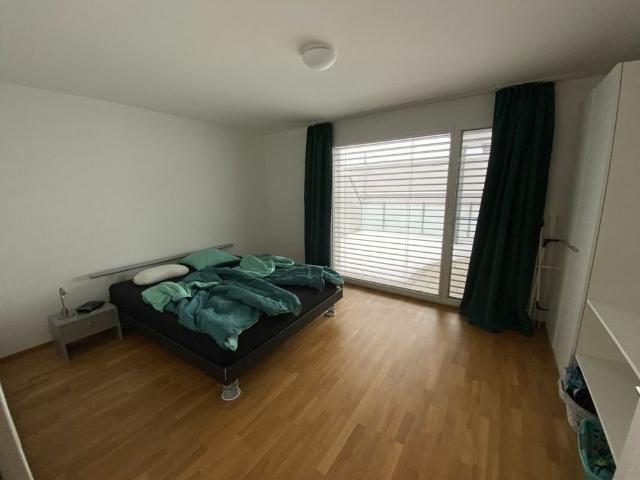 moderne 3.5 Zi. Wohnung im Dorfzentrum