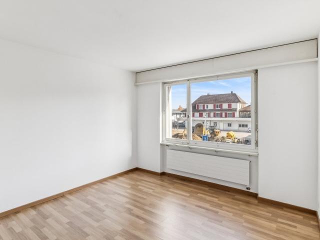Moderne 3.5 Zimmerwohnung im 1. Obergeschoss an ruhiger Lage