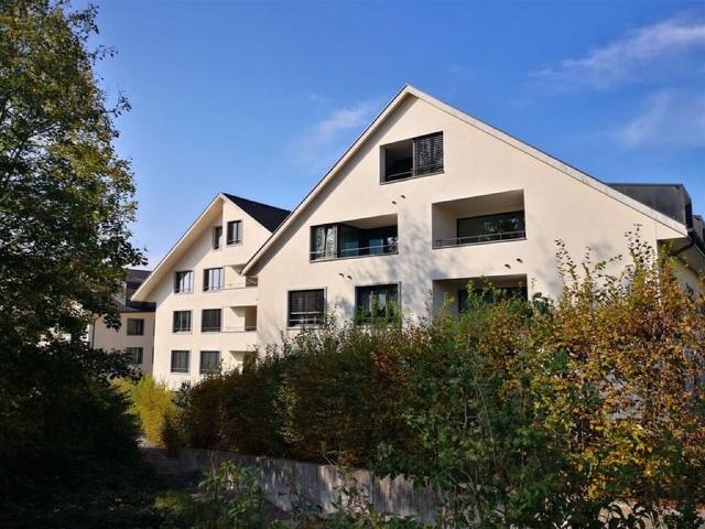 Moderne 3.5 Zimmerwohnung in Mettmenstetten zu vermieten
