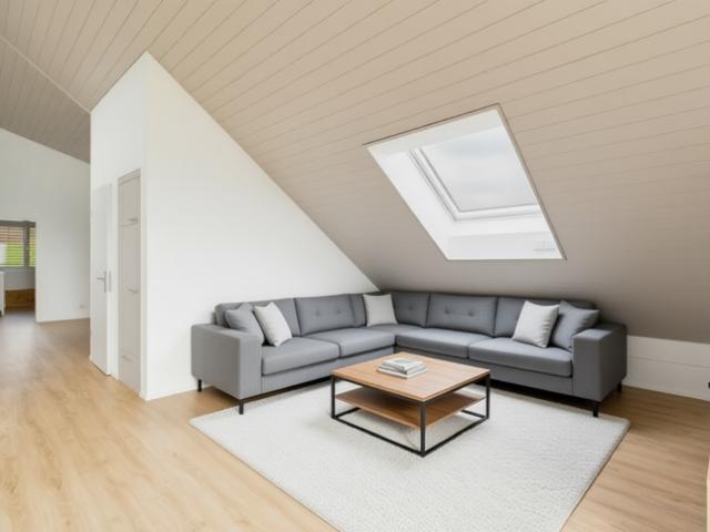 Moderne 3.5 Zimmer Dachwohnung mit Balkon in Hildisrieden