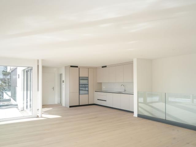 Moderne 3.5 Zimmer Maisonette mit Terrasse in Grenchen