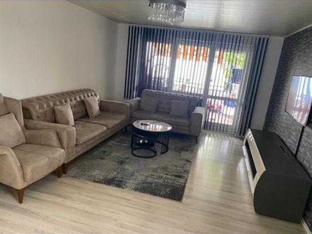 Moderne 3,5 Zimmer Wohnung