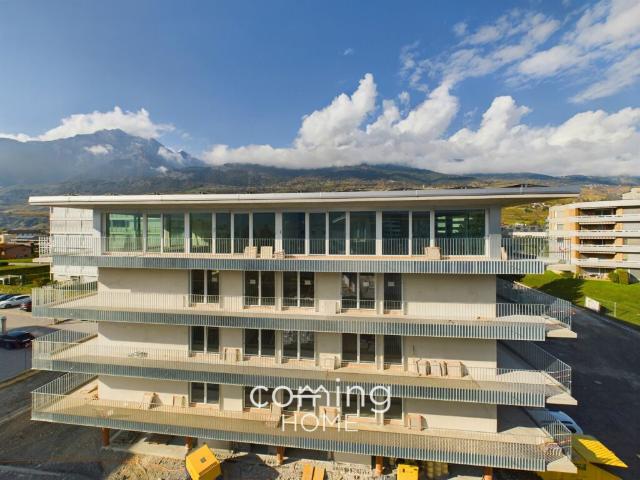 Moderne 3.5 Zimmer Wohnung mit Balkon in zentraler Lage